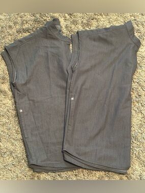 FIGS Rafaela Gray Scrub Tops Size M ( Lot of 2)